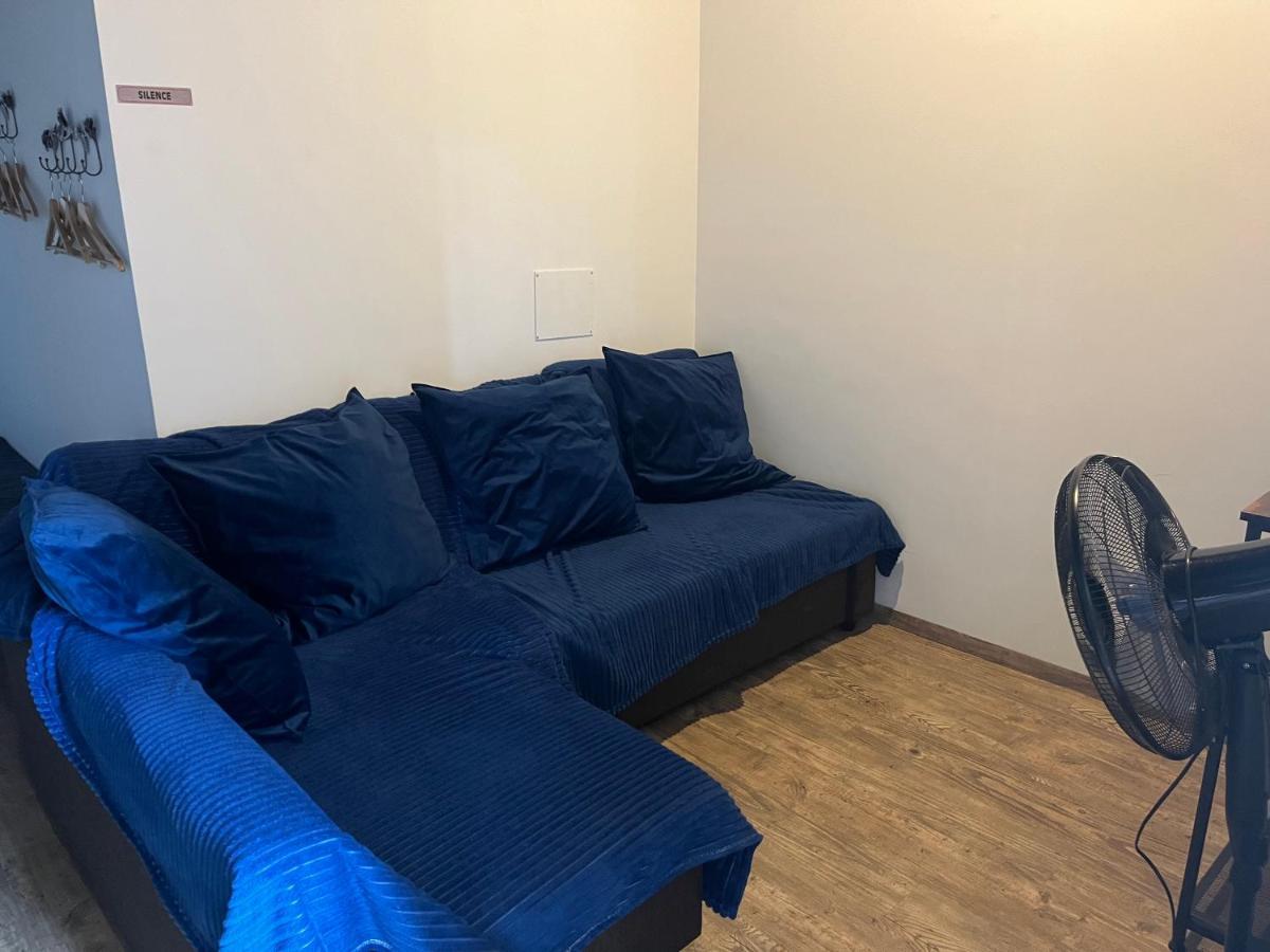 Le Pavillon Hostel นัวร์มูติเย-ออง-ลิล ภายนอก รูปภาพ